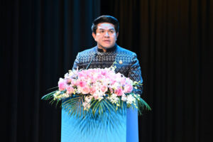 สุรศักดิ์ ร่วมงานวันท่องเที่ยวจีน ฉลอง 50 ปีทองมิตรภาพไทย-จีน